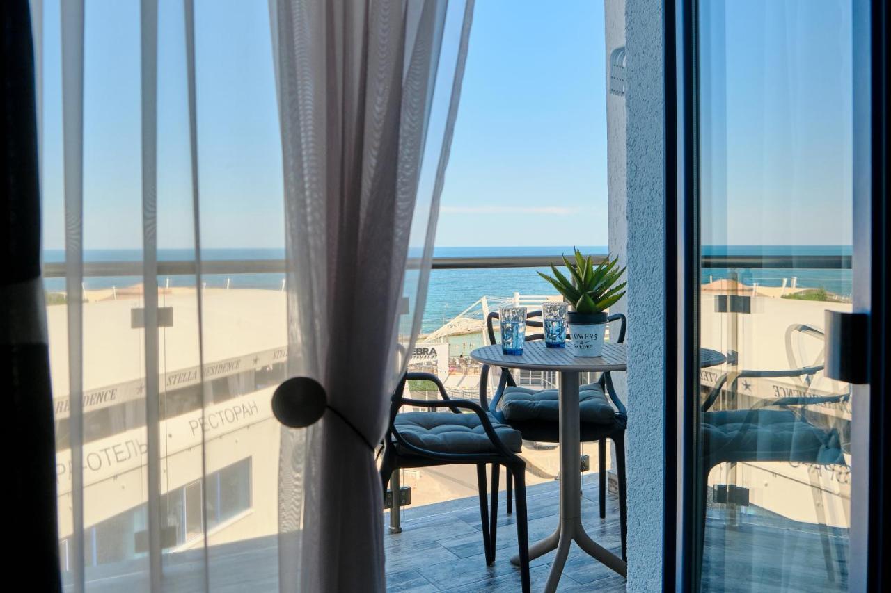 Luxury Apartments Sea View Julymia Odesa Exterior foto